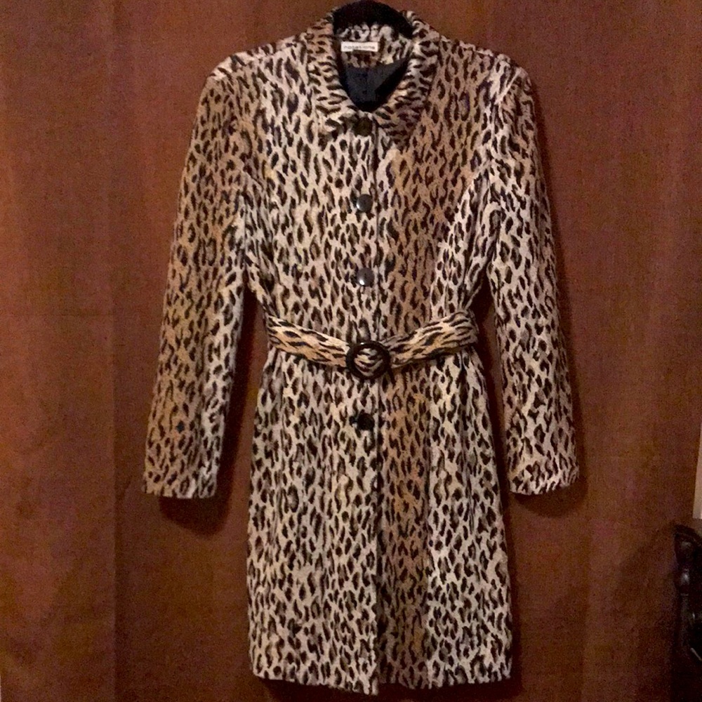 Leopard jacket with belt